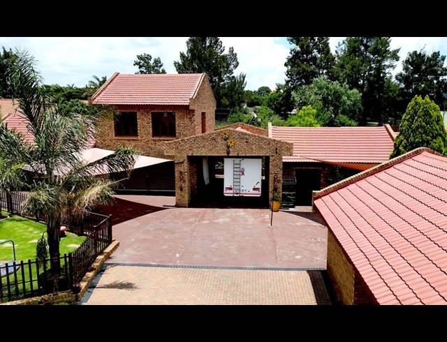3 BEDROOM HOUSE FOR SALE IN REYNO RIDGE